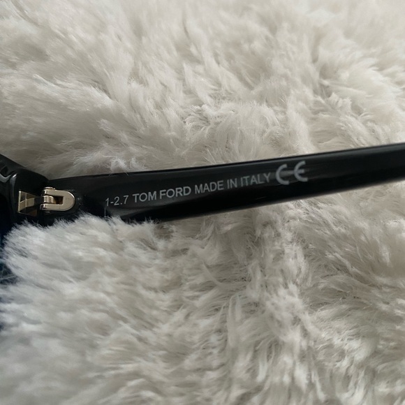 Tom Ford oversized cat eye aviator sunglasses - Picture 6 of 6